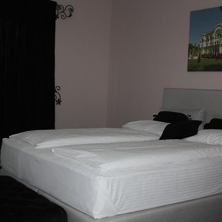 Hotel Bakarni Lonac Brcko Exterior photo